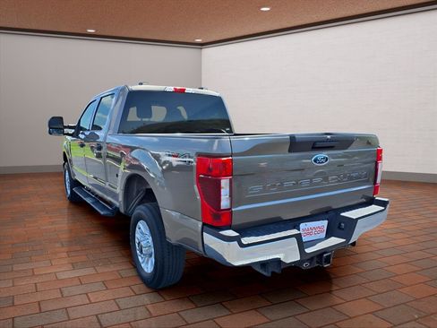 Used 2022 Ford F350 XLT AWD/4WD image 6