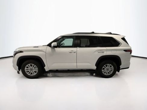 New 2026 Toyota Sequoia SR5 AWD/4WD image 4