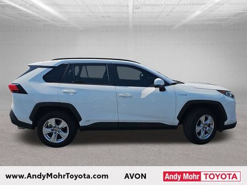 Used 2021 Toyota RAV4 XLE w/ Convenience Package AWD/4WD image 8