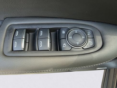 Used 2024 Cadillac XT6 Premium Luxury AWD/4WD image 35