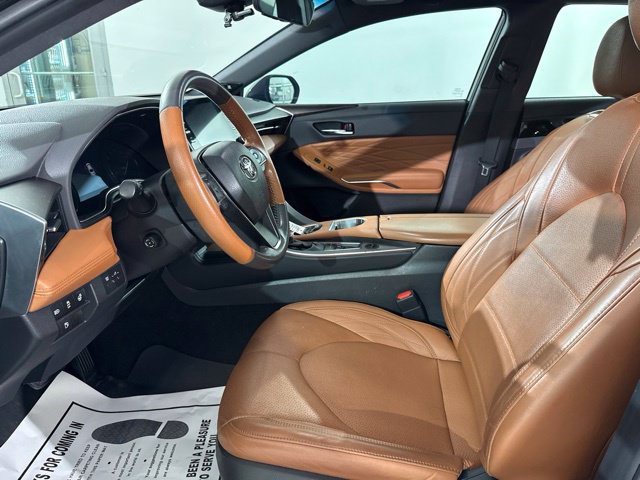 Used 2019 Toyota Avalon Limited FWD image 15