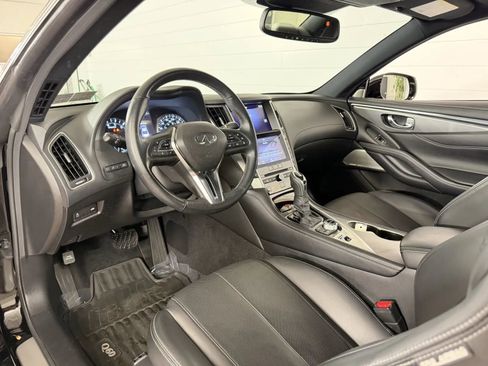 Used 2021 INFINITI Q60 3.0t Luxe w/ Cargo Package RWD image 11