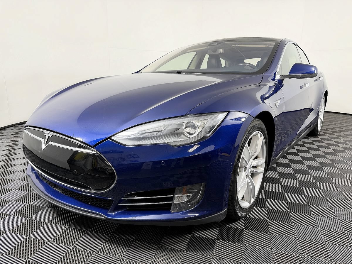 Used 2015 Tesla Model S 85D AWD/4WD image 3