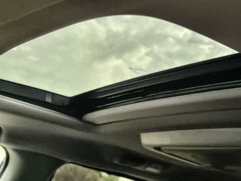 Used 2023 Honda Odyssey Touring image 32