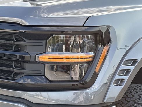 New 2025 Ford F150 XLT w/ Equipment Group 302A MID image 33