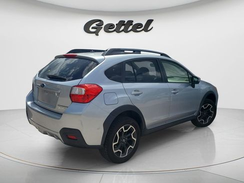 Used 2017 Subaru Crosstrek 2.0i Premium image 11