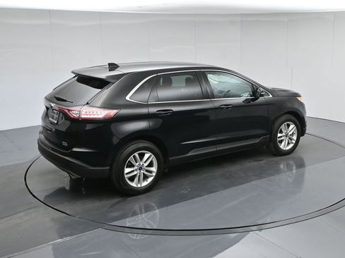 Used 2016 Ford Edge SEL image 39