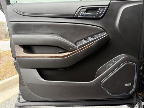 Used 2018 Chevrolet Tahoe LT image 41