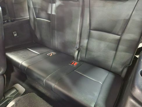 Used 2021 Toyota Highlander XLE image 53