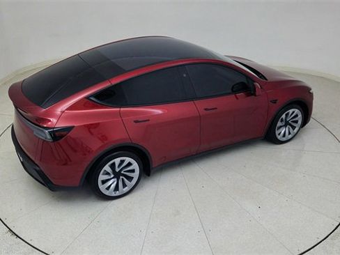 Used 2026 Tesla Model Y Long Range image 78