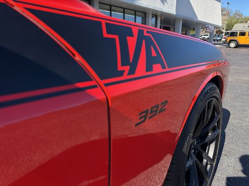 Used 2017 Dodge Challenger T/A image 10