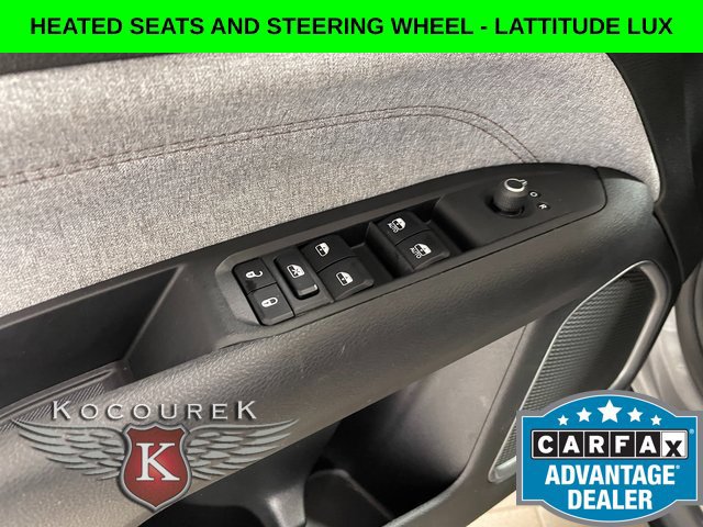 Used 2024 Jeep Compass Latitude AWD/4WD image 19