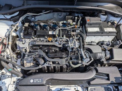 Used 2022 Toyota Corolla Cross LE FWD image 38