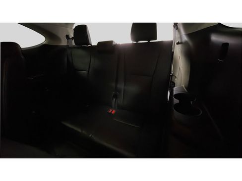 Used 2024 Toyota Highlander Limited AWD/4WD image 18