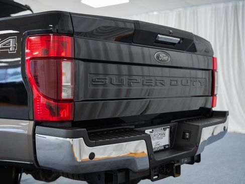 Certified 2022 Ford F250 Lariat w/ Lariat Value Package AWD/4WD image 6