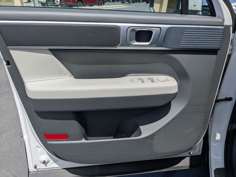 Certified 2026 Hyundai Santa Fe SE AWD/4WD image 11