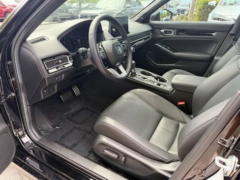 Used 2025 Honda Civic Sport image 12