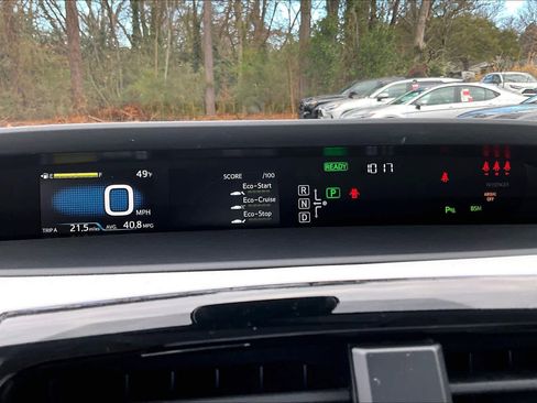 Used 2018 Toyota Prius Two image 24