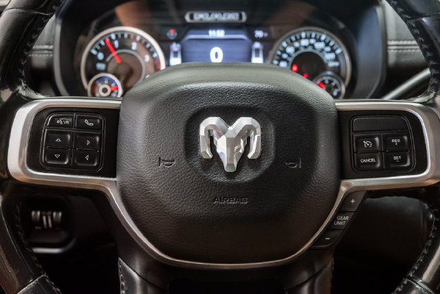 Used 2020 RAM 2500 Laramie w/ Body Color Bumper Group AWD/4WD image 13