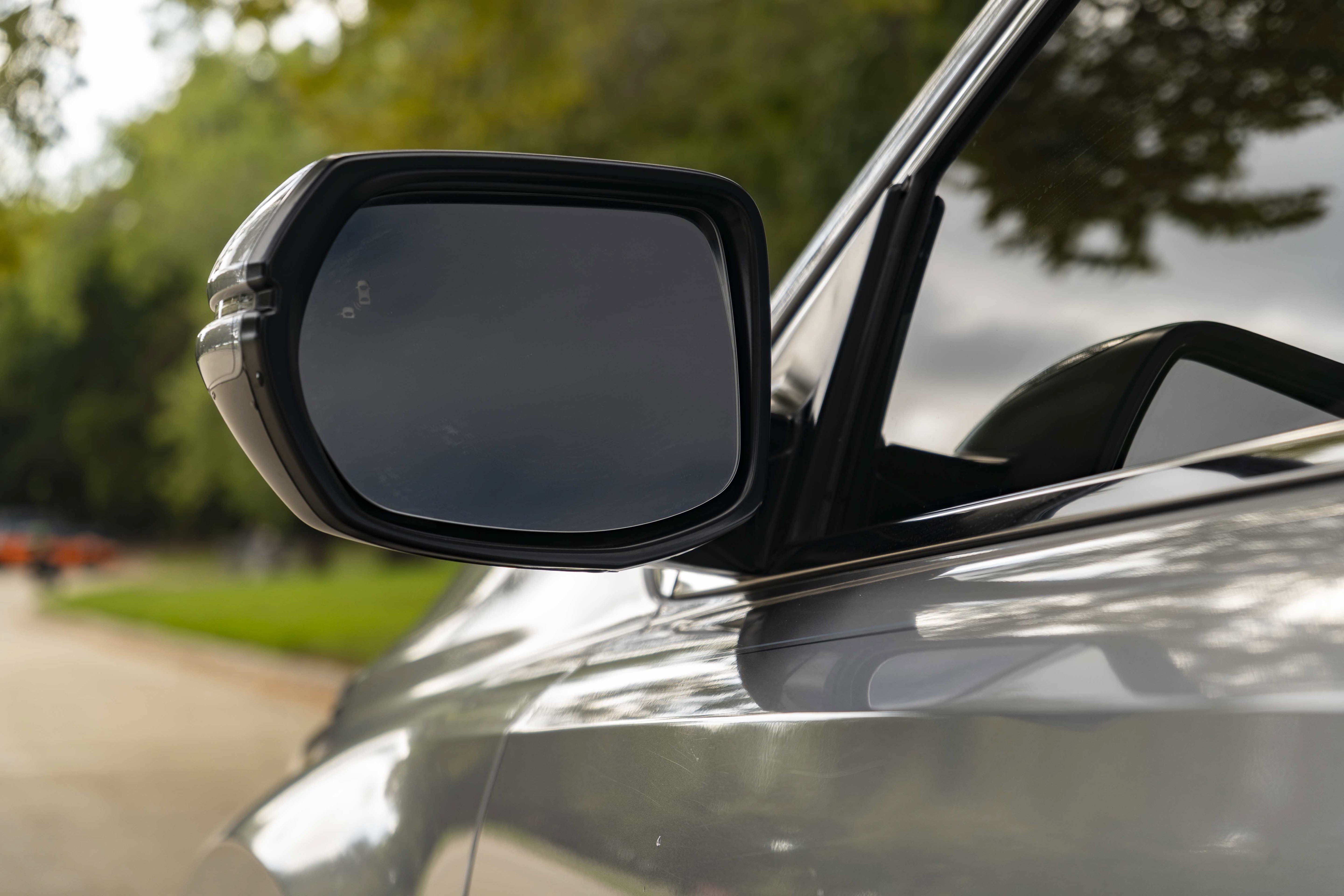 Used 2022 Honda CR-V Touring image 12