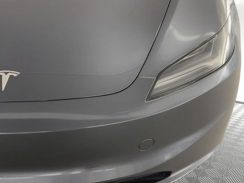 Used 2025 Tesla Model 3 Long Range RWD image 11