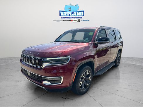Certified 2023 Jeep Wagoneer Series III w/ Convenience Group I AWD/4WD image 20
