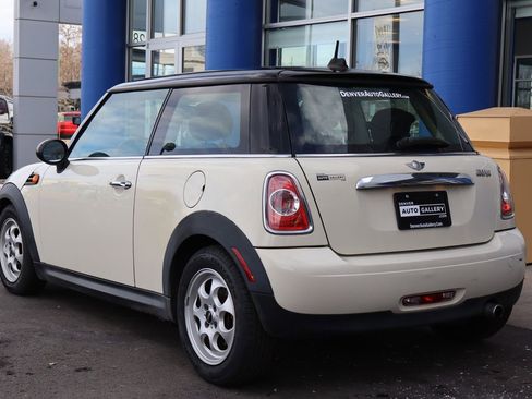 Used 2013 MINI Cooper Hardtop image 3