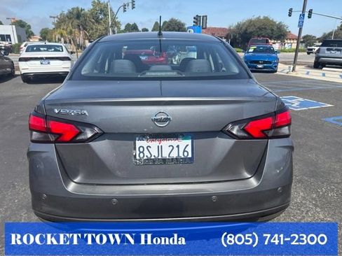 Used 2020 Nissan Versa S FWD image 6
