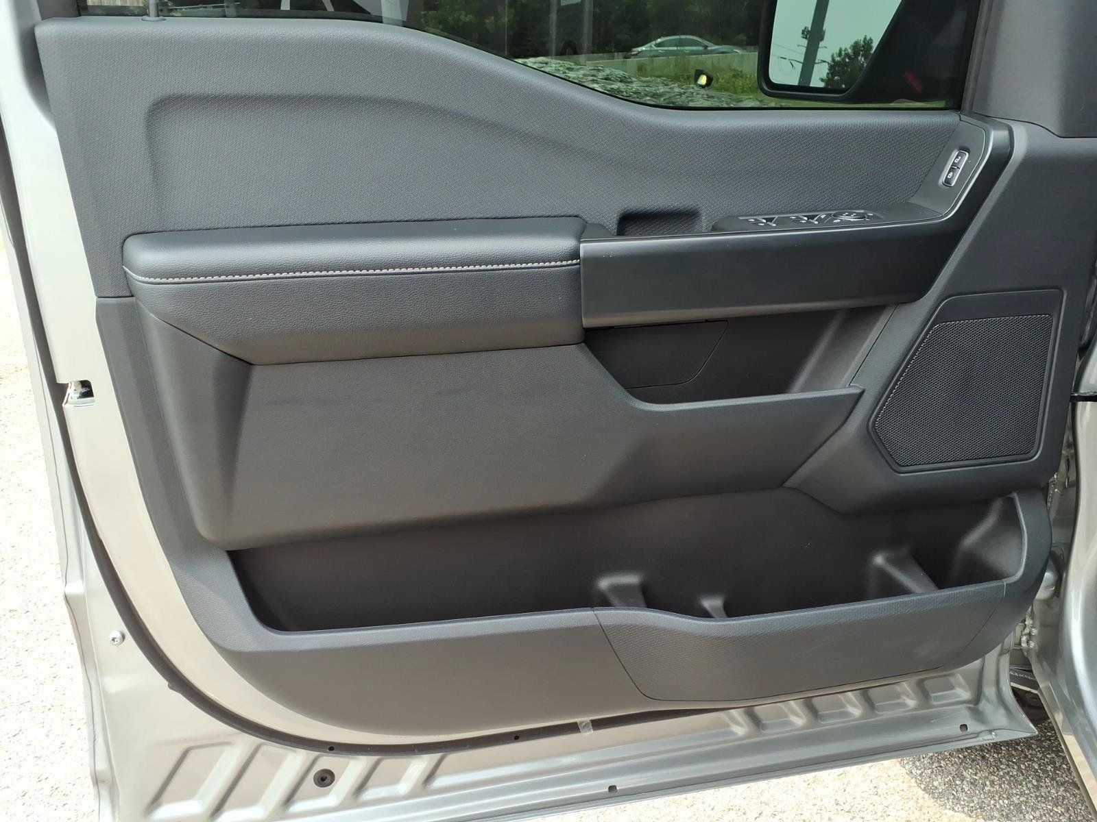 Used 2024 Ford F150 STX AWD/4WD image 22