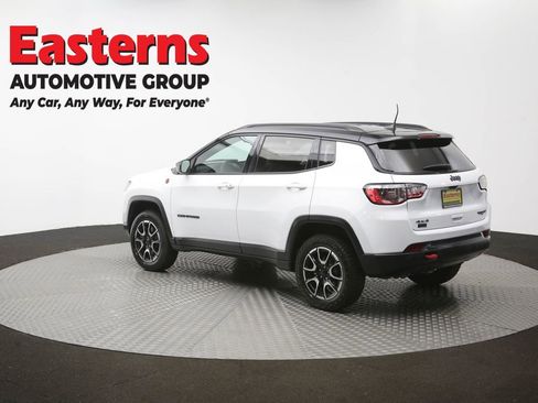 Used 2024 Jeep Compass Trailhawk AWD/4WD image 63