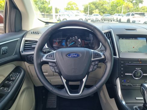 Used 2016 Ford Edge Titanium w/ Equipment Group 302A FWD image 15