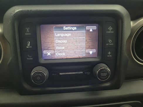 Used 2020 Jeep Wrangler Unlimited Sport S AWD/4WD image 25