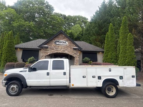 Used 2015 Ford F450 XL w/ XL Value Package AWD/4WD image 1