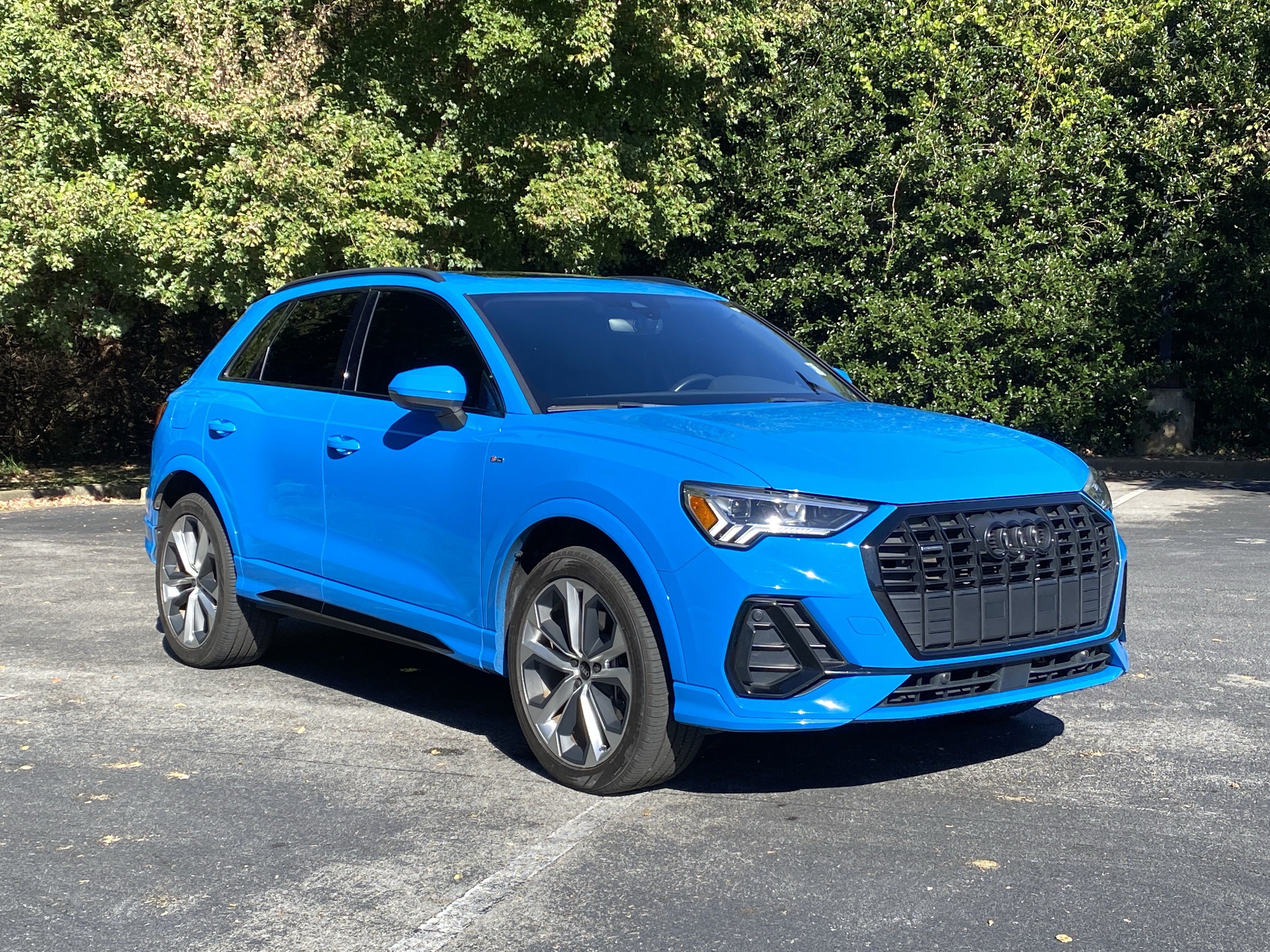 Used 2022 Audi Q3 2.0T Premium Plus AWD/4WD image 2
