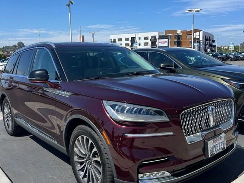 Used 2020 Lincoln Aviator Reserve RWD image 2