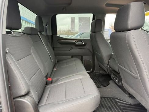 Used 2023 Chevrolet Silverado 1500 LT AWD/4WD image 20