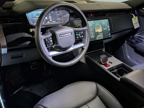 New 2026 Land Rover Range Rover SE AWD/4WD image 16