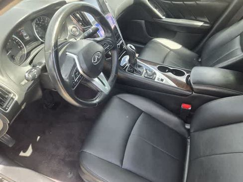 Used 2018 INFINITI Q50 Luxe w/ Essential Package (3.0T Luxe) RWD image 2