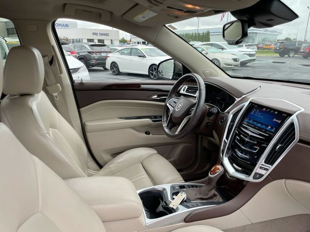 Used 2015 Cadillac SRX Luxury w/ Driver Awareness Package AWD/4WD image 19
