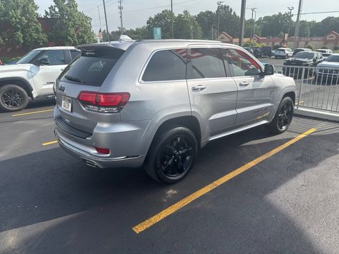 Used 2015 Jeep Grand Cherokee High Altitude AWD/4WD image 7