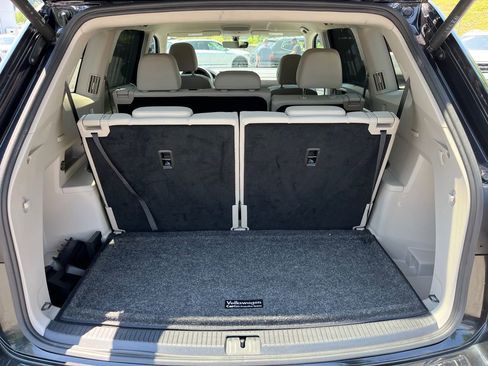 Used 2023 Volkswagen Atlas SE w/ Black Wheel Package AWD/4WD image 26