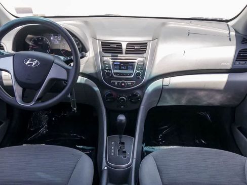 Used 2015 Hyundai Accent GLS FWD image 11