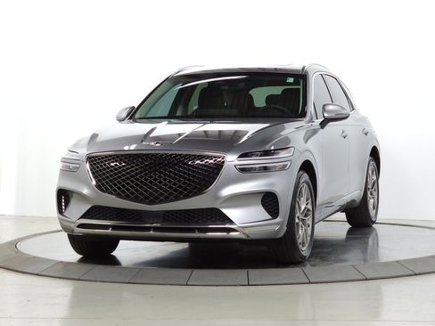 Used 2024 Genesis GV70 2.5T w/ Select Package AWD/4WD image 4