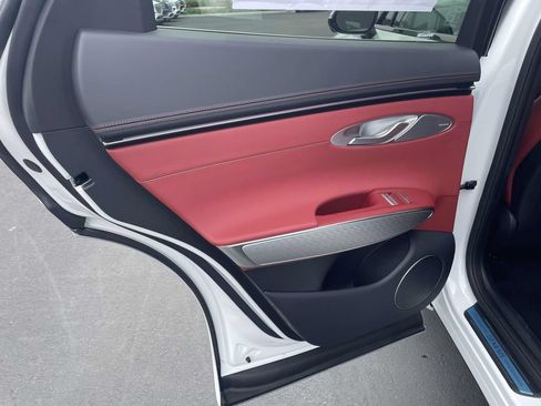New 2026 Genesis GV70 3.5T Sport Prestige AWD/4WD image 20