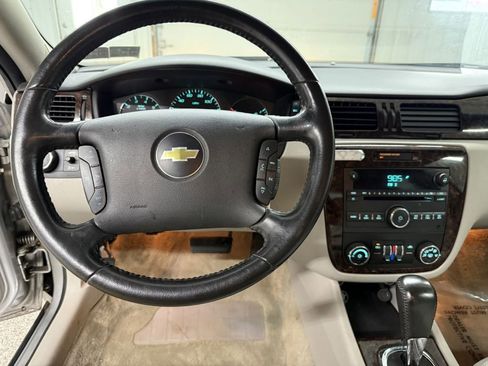 Used 2012 Chevrolet Impala LT image 15