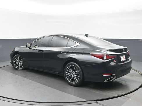 Used 2023 Lexus ES 350 w/ Premium Package image 5