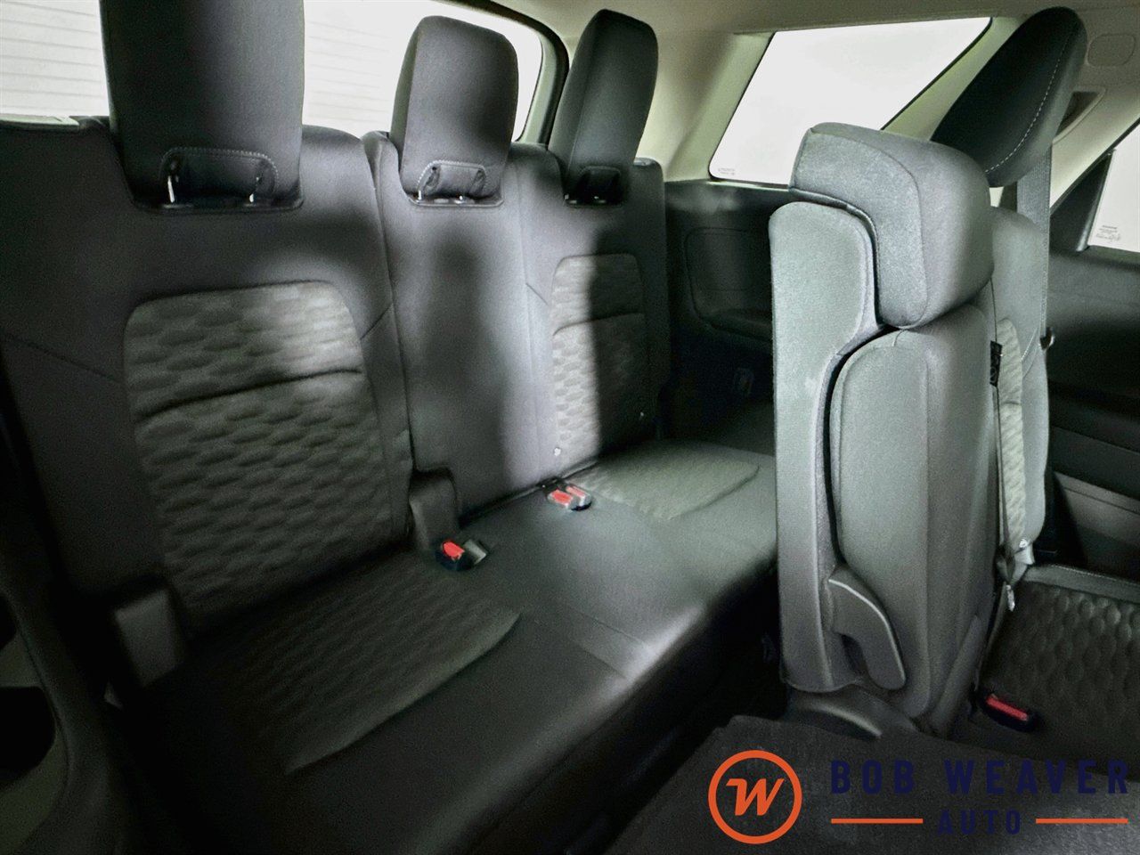 Used 2023 Nissan Pathfinder SV AWD/4WD image 34