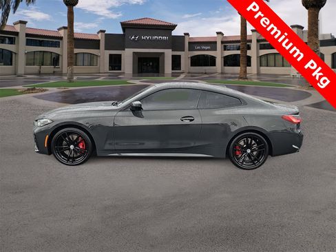 Used 2023 BMW M440i Coupe w/ Premium Package image 5