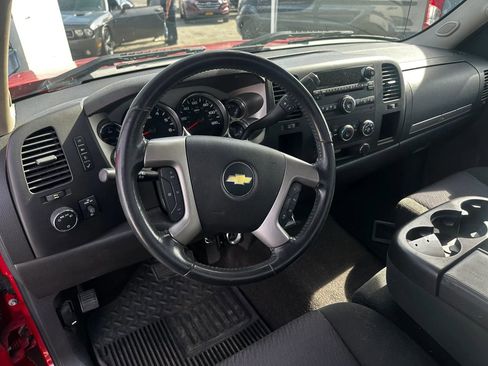 Used 2011 Chevrolet Silverado 1500 LT w/ Interior Plus Package image 12