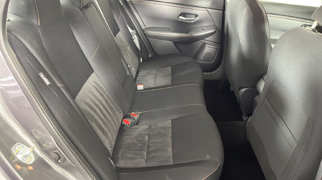 Used 2021 Nissan Sentra SR FWD image 18